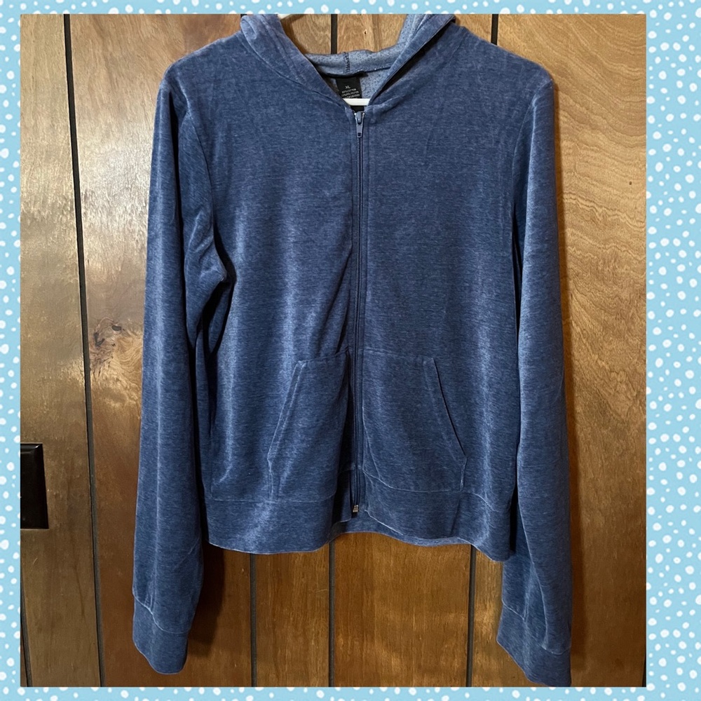 Juniors rue21 Velour Casual Hoodie